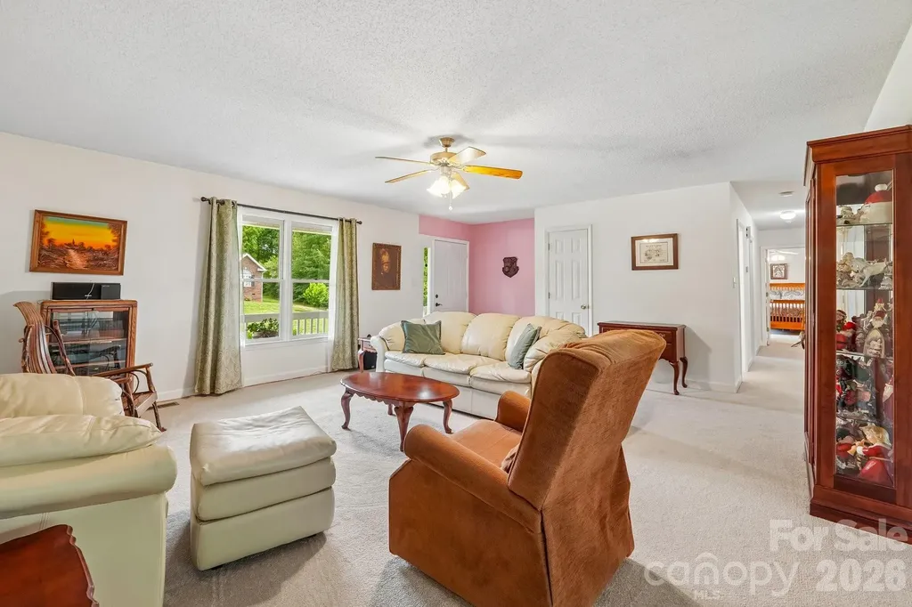 250 Rumple Hill Drive Statesville NC 28677