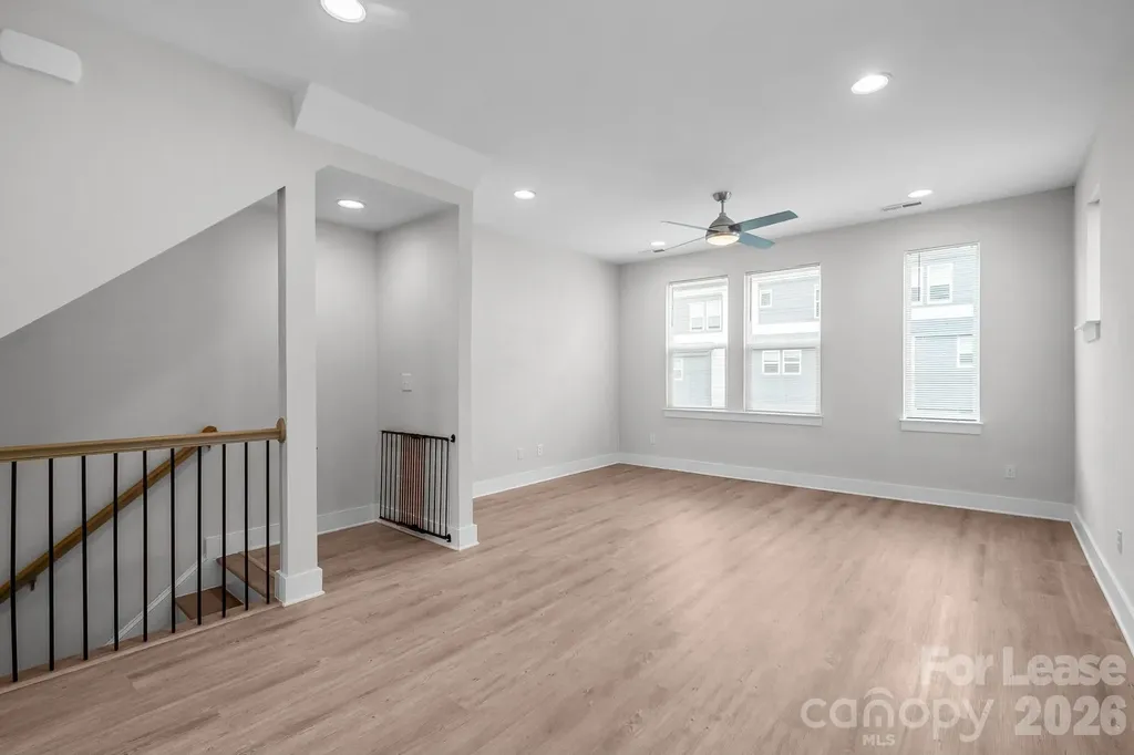 570 W End Drive Charlotte NC 28208