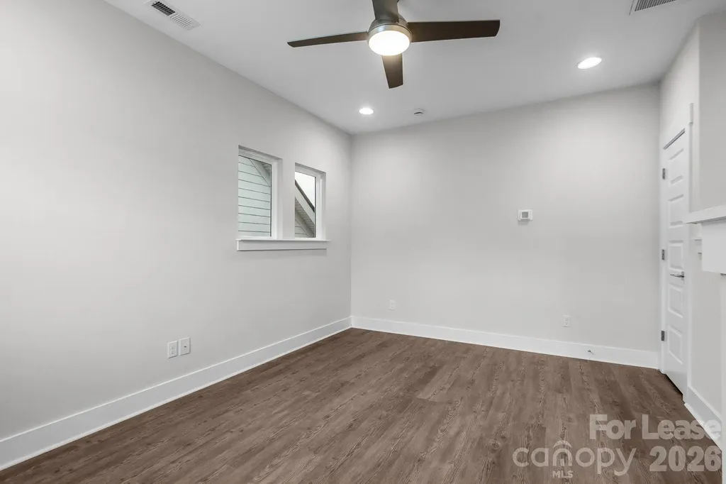 570 W End Drive Charlotte NC 28208