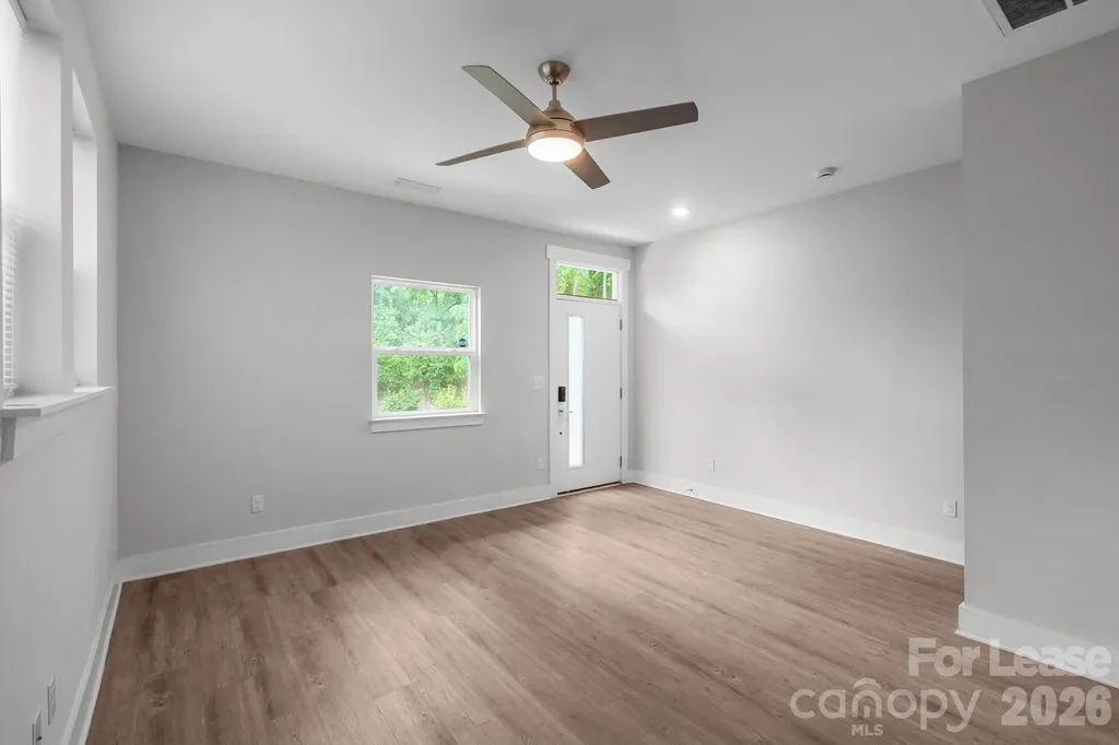 570 W End Drive Charlotte NC 28208