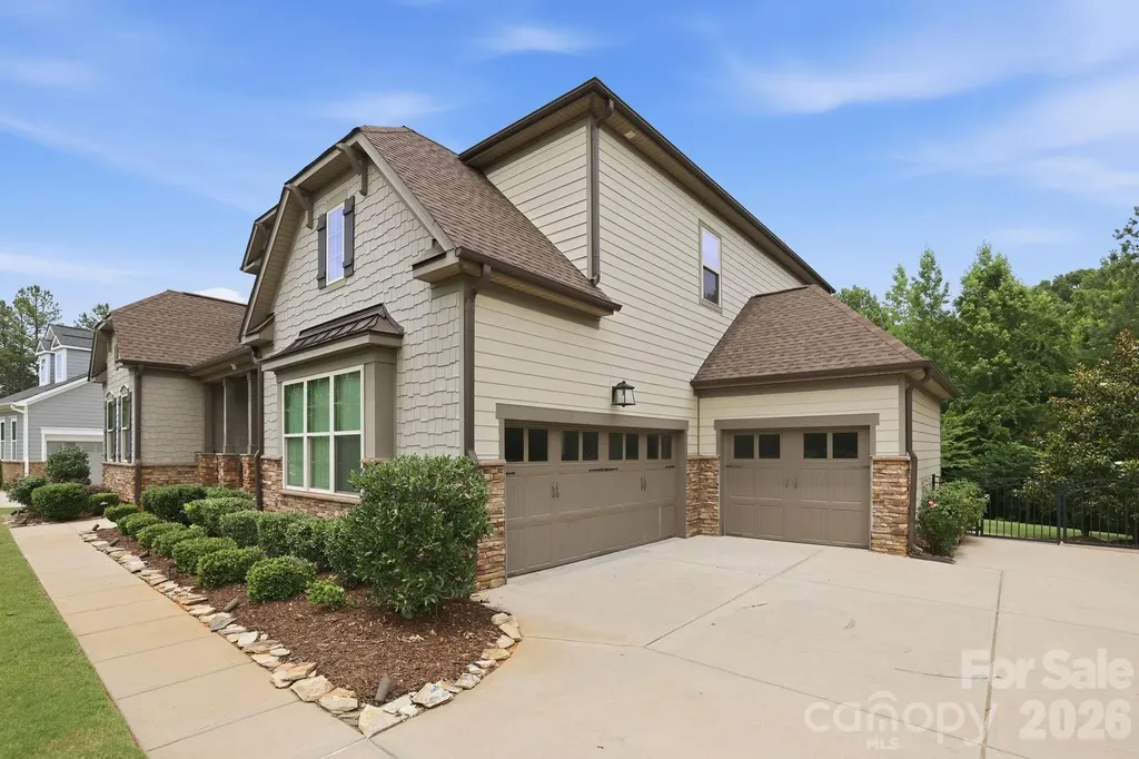 2411 Madeira Circle Waxhaw NC 28173