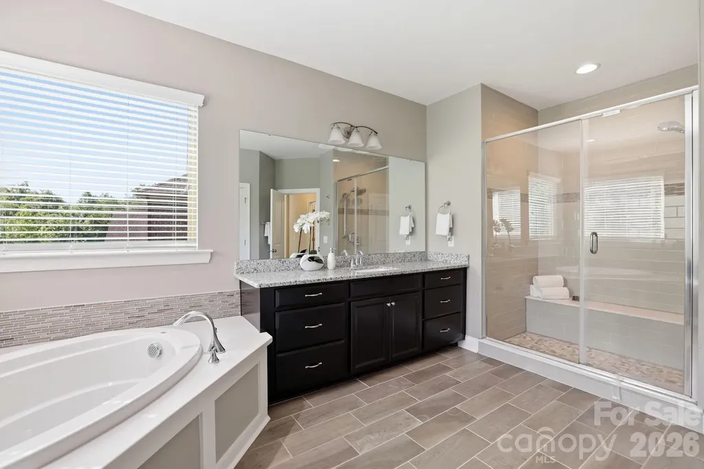 2411 Madeira Circle Waxhaw NC 28173
