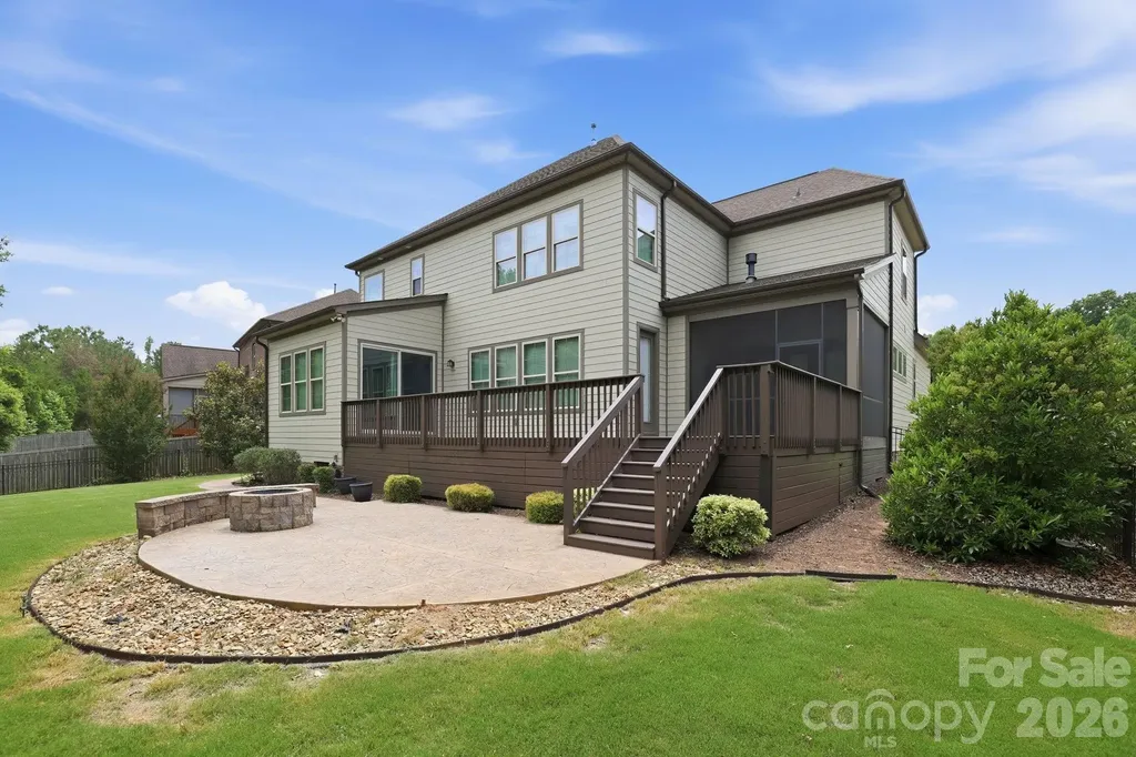 2411 Madeira Circle Waxhaw NC 28173