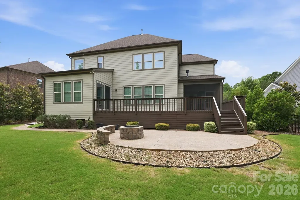 2411 Madeira Circle Waxhaw NC 28173