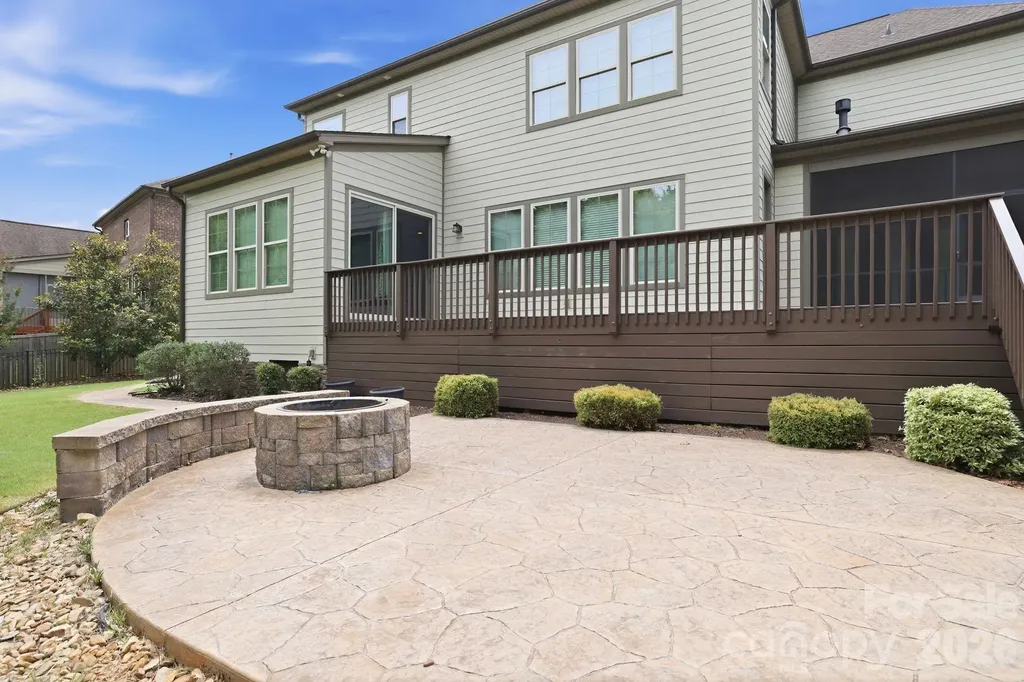 2411 Madeira Circle Waxhaw NC 28173