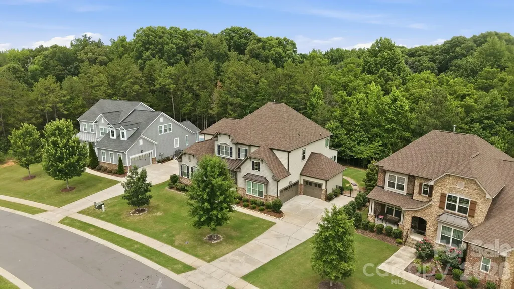 2411 Madeira Circle Waxhaw NC 28173