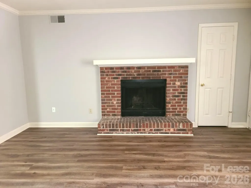 2141 Selwyn Avenue Charlotte NC 28207