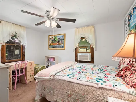 2426 Wesley Creek Road Clyde NC 28721