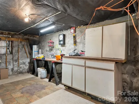 2426 Wesley Creek Road Clyde NC 28721