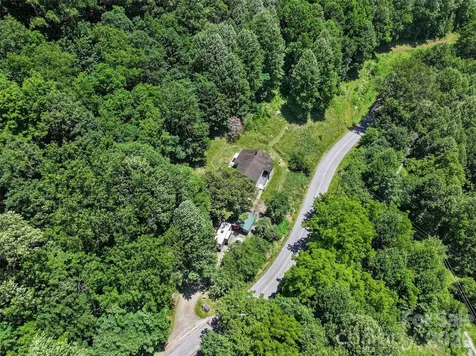 2426 Wesley Creek Road Clyde NC 28721