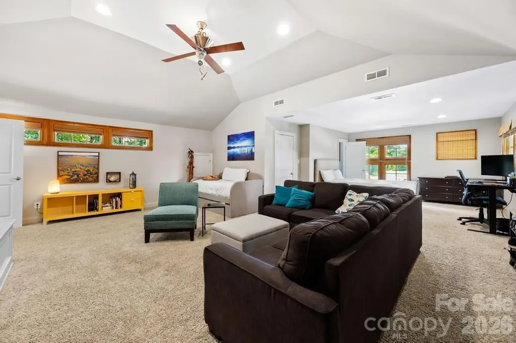 165 Woodstream Circle Mooresville NC 28117