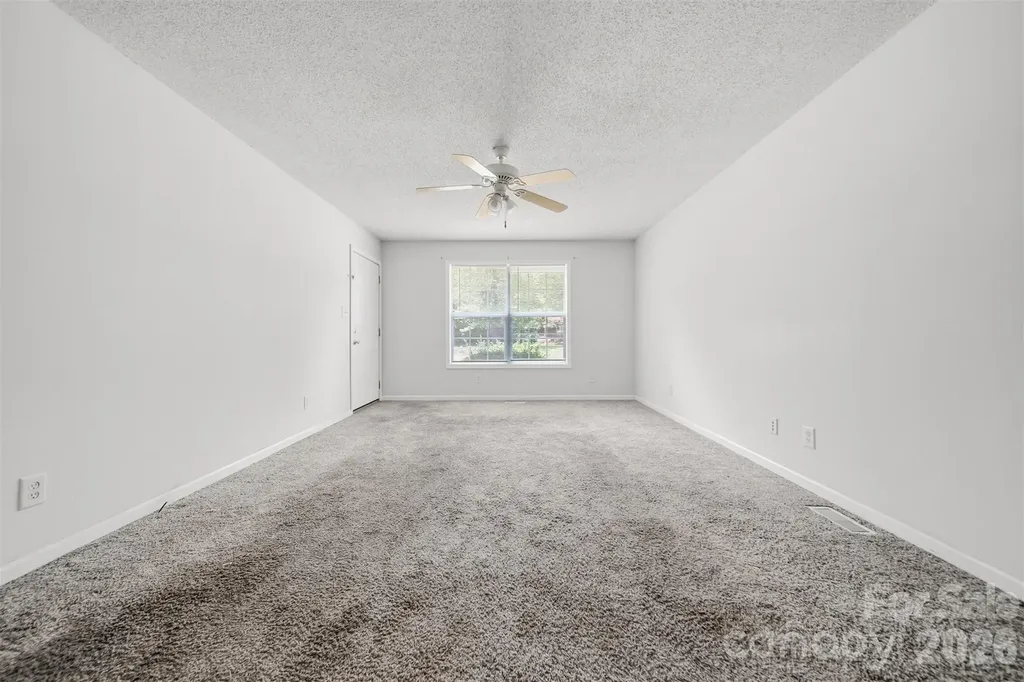 800 Horseshoe Lake Road Lincolnton NC 28092