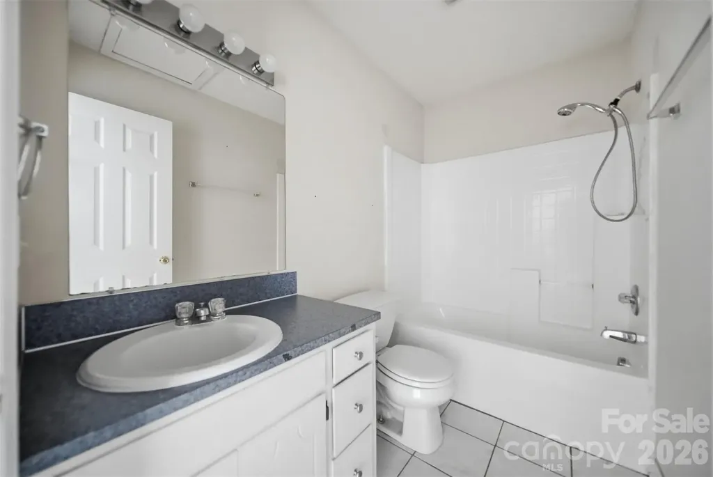 800 Horseshoe Lake Road Lincolnton NC 28092