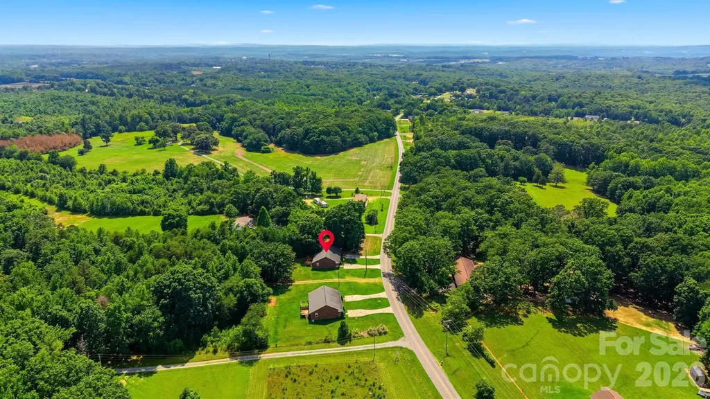 800 Horseshoe Lake Road Lincolnton NC 28092