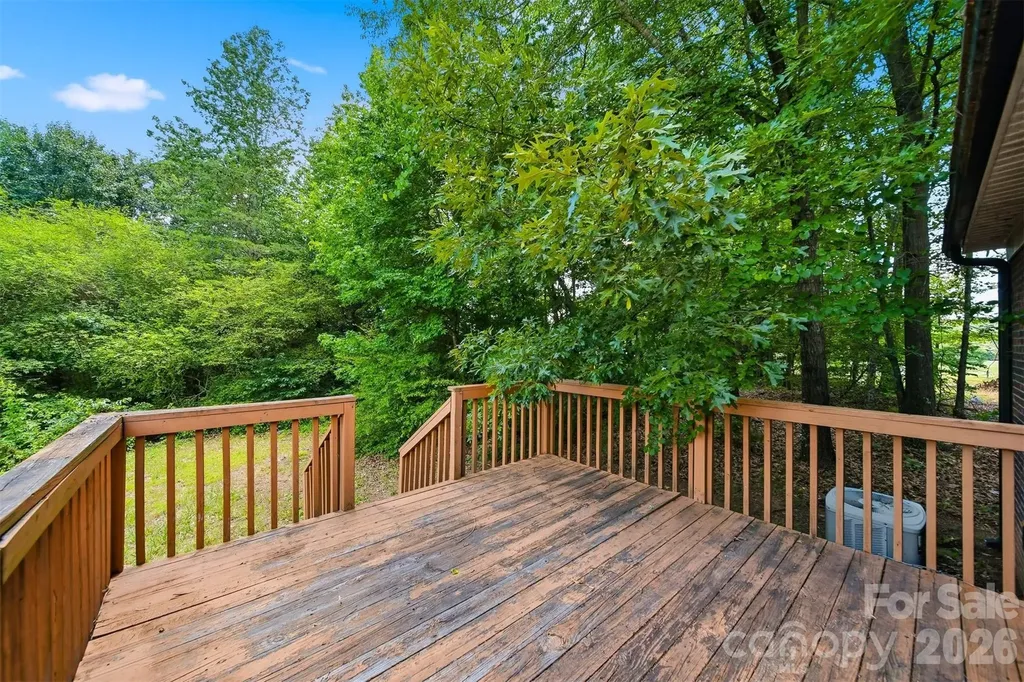 800 Horseshoe Lake Road Lincolnton NC 28092