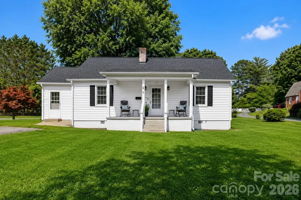 267 S Center Street Taylorsville NC 28681