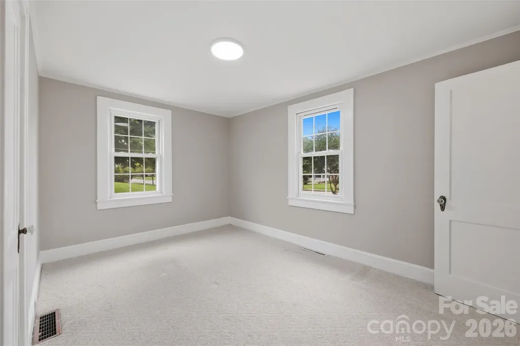 267 S Center Street Taylorsville NC 28681