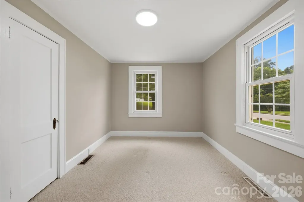 267 S Center Street Taylorsville NC 28681