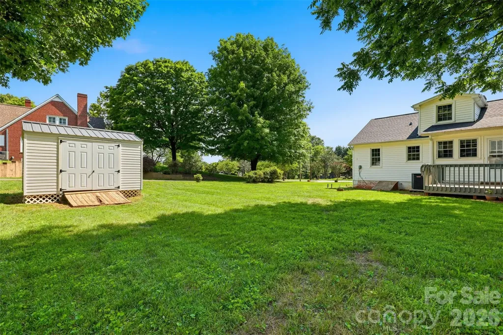 267 S Center Street Taylorsville NC 28681