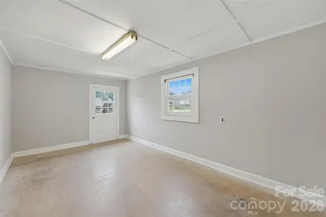 267 S Center Street Taylorsville NC 28681