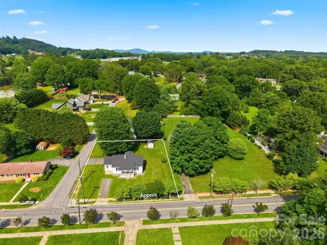 267 S Center Street Taylorsville NC 28681