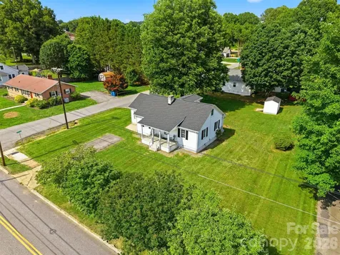267 S Center Street Taylorsville NC 28681