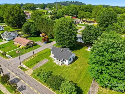 267 S Center Street Taylorsville NC 28681