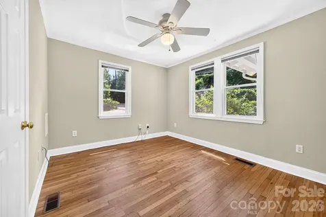 28 Chatham Road Asheville NC 28804