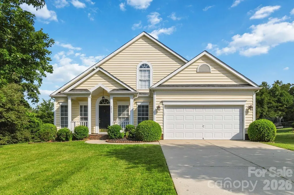 2017 Legend Creek Lane Charlotte NC 28227