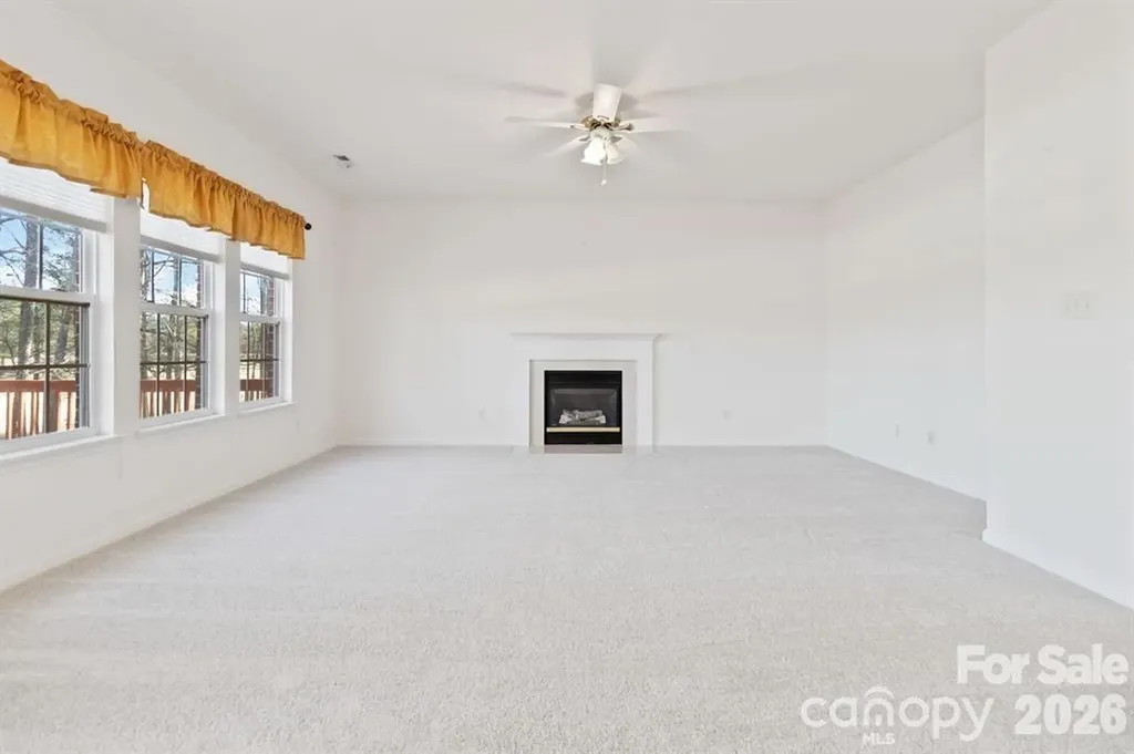 2017 Legend Creek Lane Charlotte NC 28227