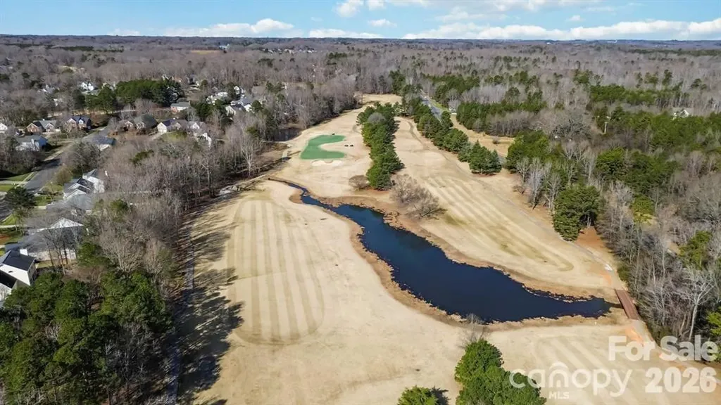 2017 Legend Creek Lane Charlotte NC 28227