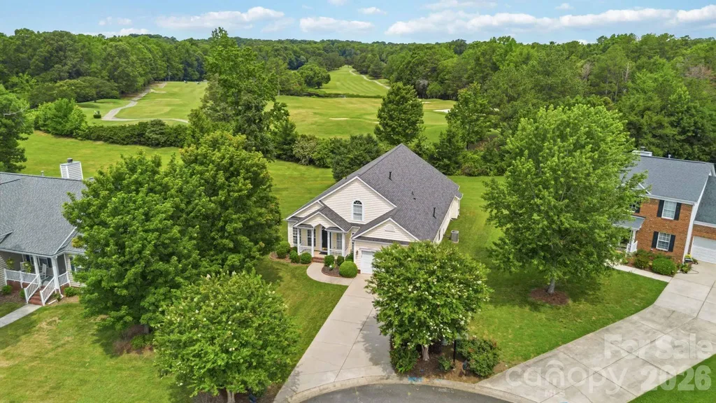 2017 Legend Creek Lane Charlotte NC 28227