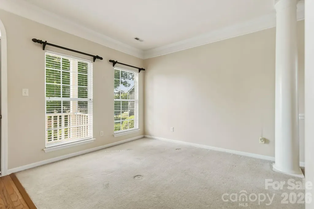 2017 Legend Creek Lane Charlotte NC 28227