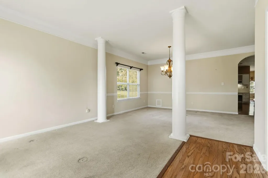 2017 Legend Creek Lane Charlotte NC 28227