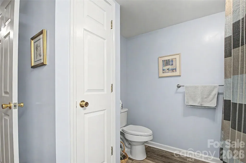 76 Winsome Trail Hendersonville NC 28739