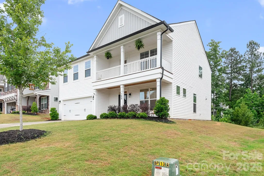 122 W Heart Pine Lane Statesville NC 28677