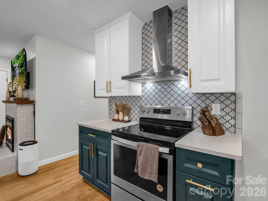 14 Penelope Street Black Mountain NC 28711
