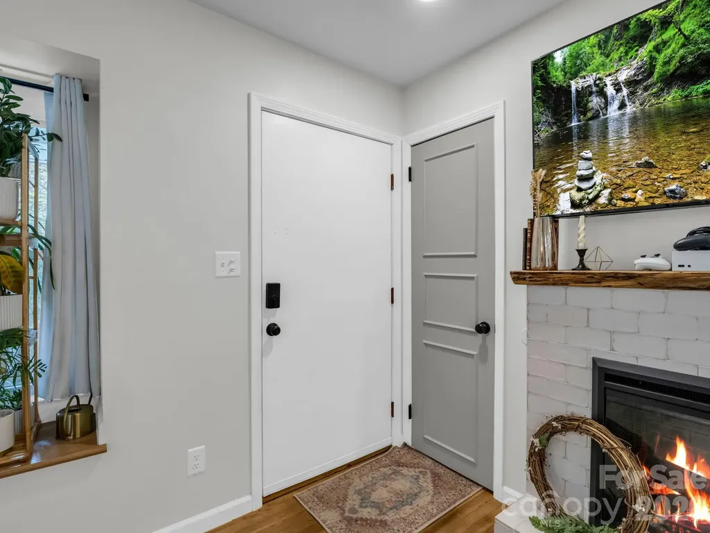 14 Penelope Street Black Mountain NC 28711