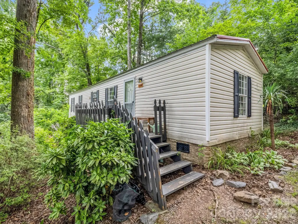 14 Penelope Street Black Mountain NC 28711