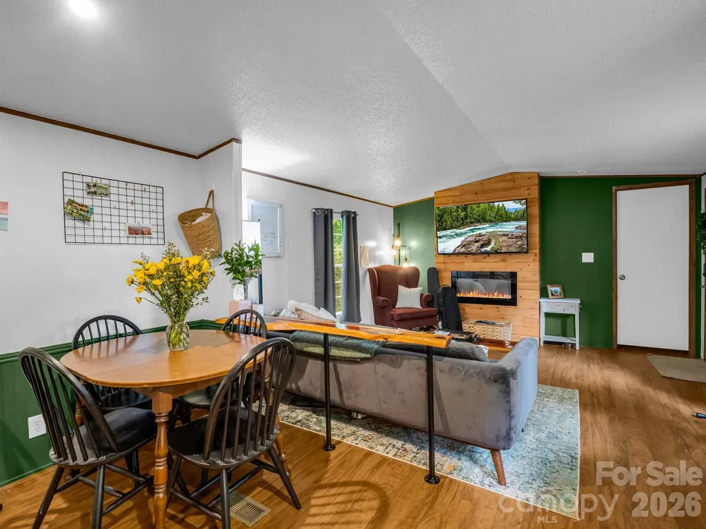 14 Penelope Street Black Mountain NC 28711