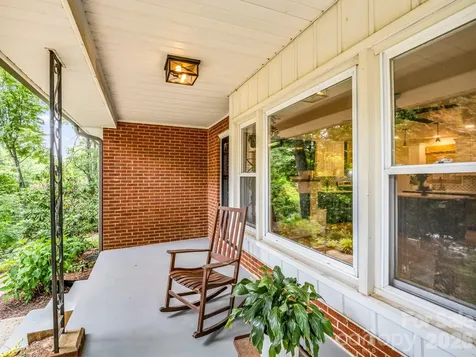 14 Penelope Street Black Mountain NC 28711
