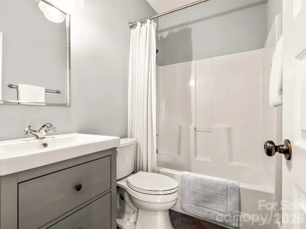 60 Mardell Circle Asheville NC 28806