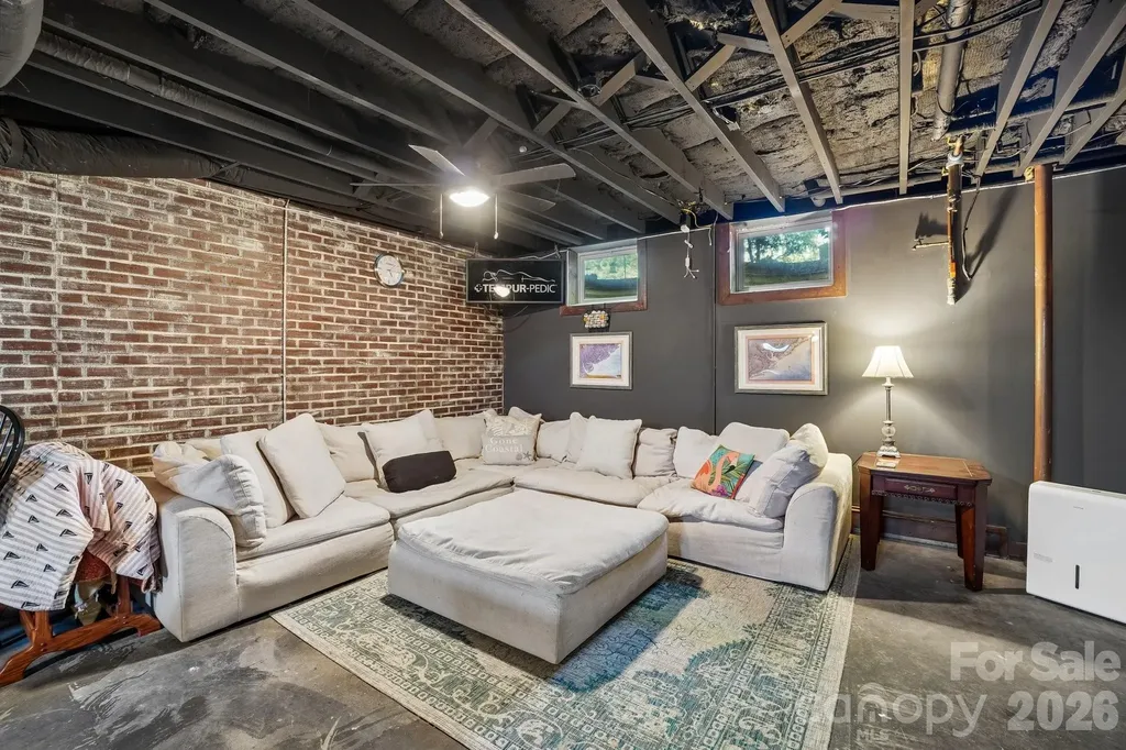 138 Woods End Road Rutherfordton NC 28139