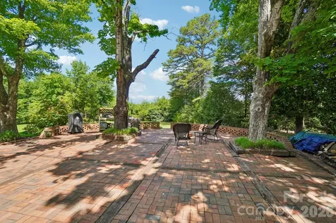 138 Woods End Road Rutherfordton NC 28139