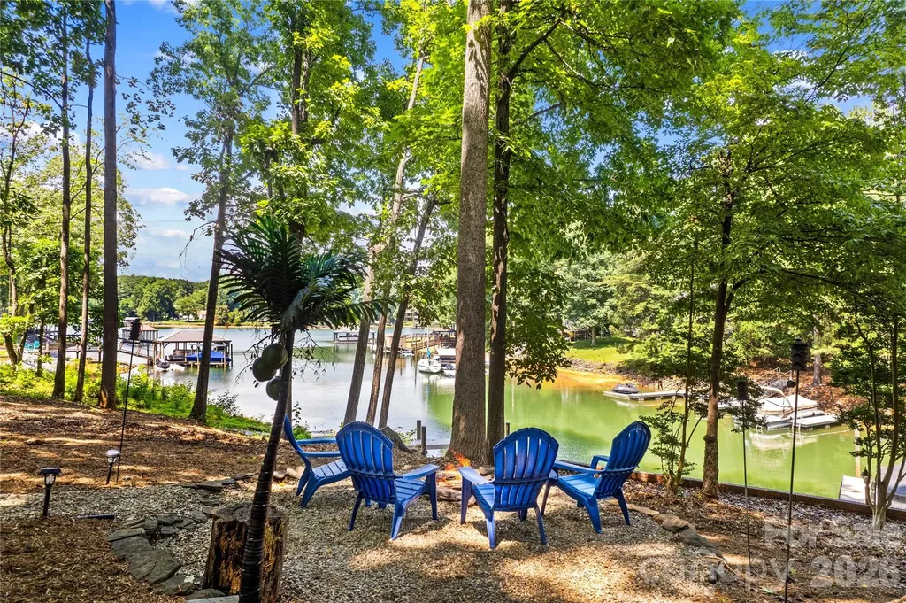 155 Lynn Cove Lane Mooresville NC 28117