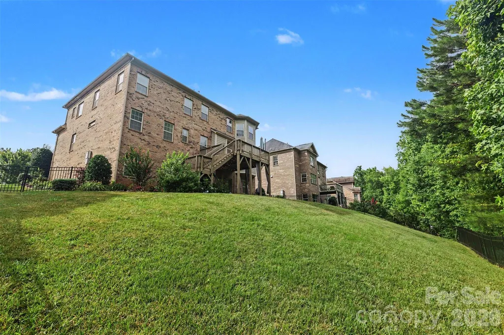 4016 Widgeon Way Waxhaw NC 28173