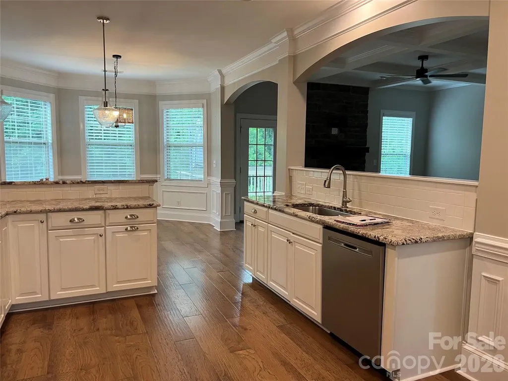 4016 Widgeon Way Waxhaw NC 28173