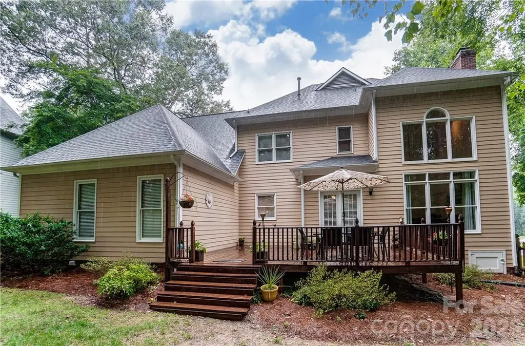 8920 Park Grove Street Huntersville NC 28078