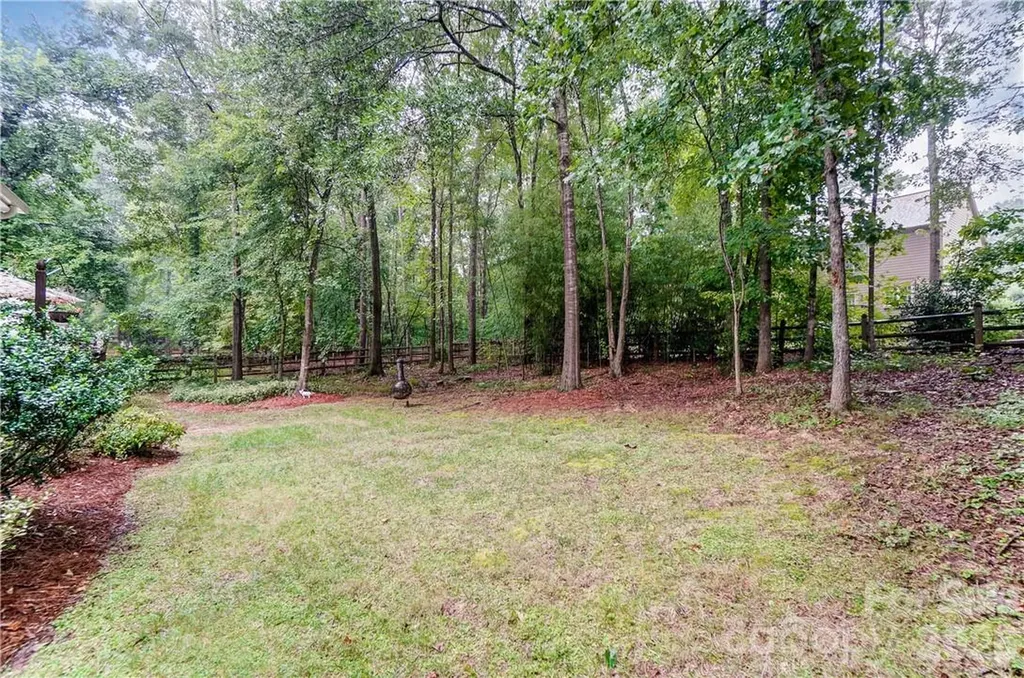 8920 Park Grove Street Huntersville NC 28078