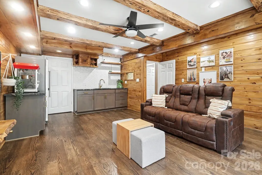 3524 Mill Pond Road Charlotte NC 28226